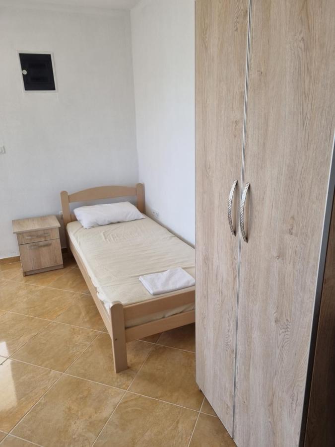 Apartmani Ani Bar Exterior photo