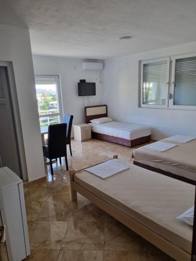 Apartmani Ani Bar Exterior photo