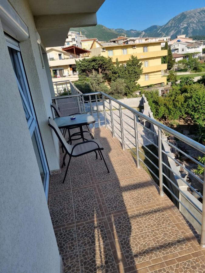 Apartmani Ani Bar Exterior photo