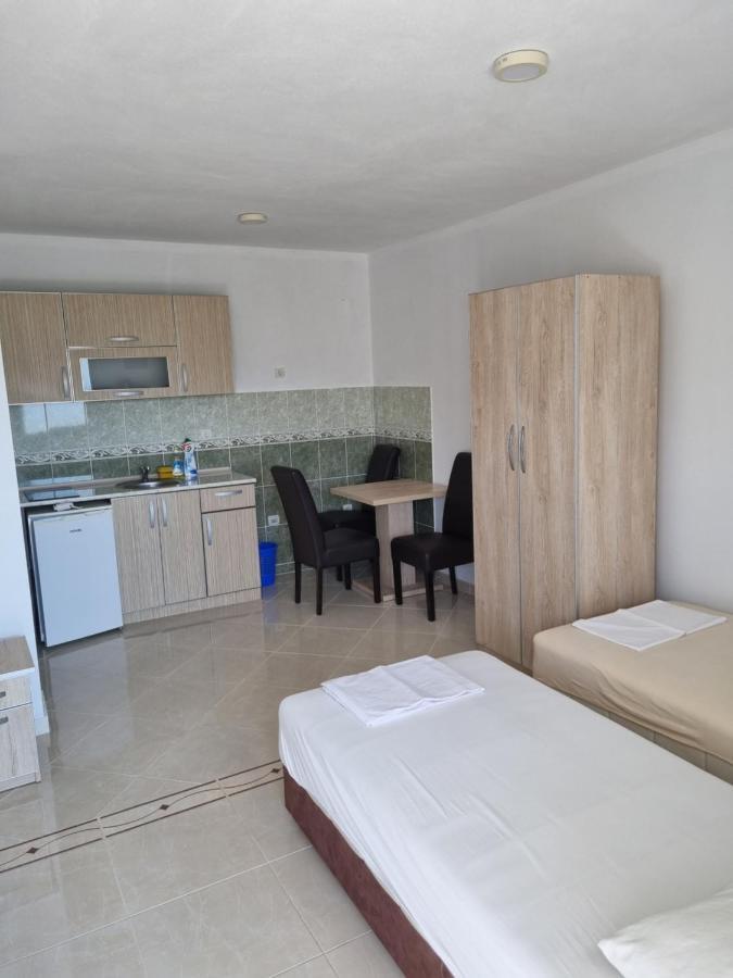 Apartmani Ani Bar Exterior photo